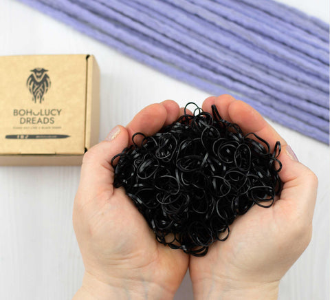 Black rubber band