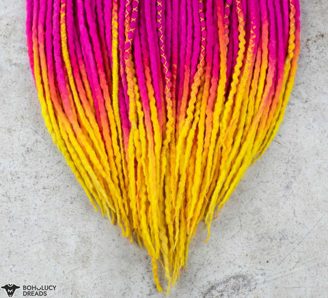Neon queen ombre wool extensions