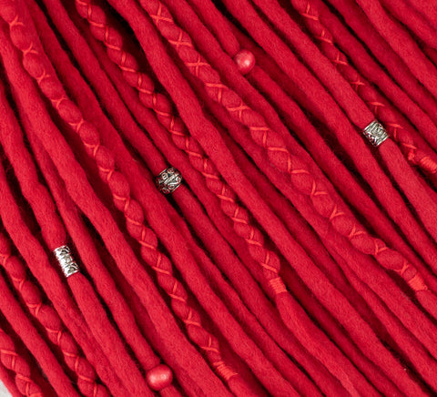 Poppy red set of 10 pcs wool dreads bundle